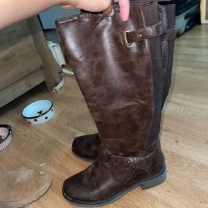 rustic riding or fashion boots.